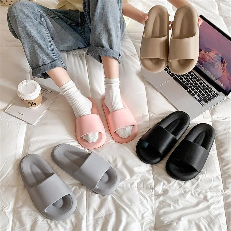 2023 New Women Men Slippers Thick Sole Summer Beach Sandals Bathroom